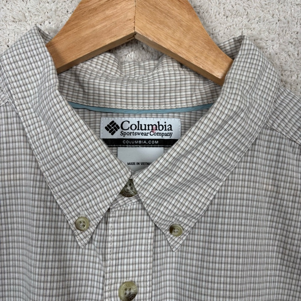 Columbia Sportswear Shirt Mens XXL White Khaki Plaid Short Sleeve Pocket Button - Picture 4 of 11